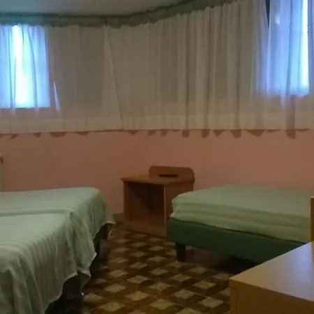 Garden Hotel