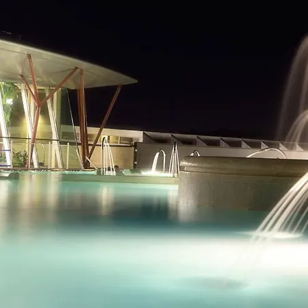 Garden Hotel 3*